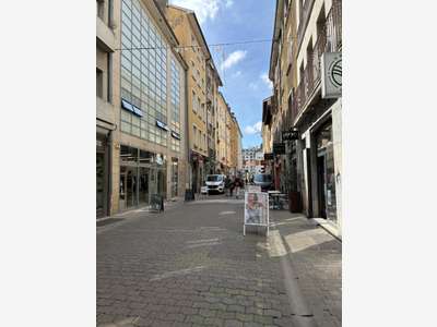 Vente très belle boutique 41m² à Grenoble centre