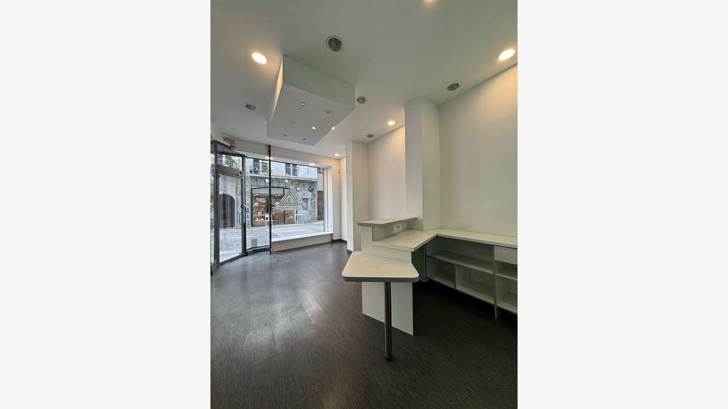 Vente très belle boutique 41m² à Grenoble centre