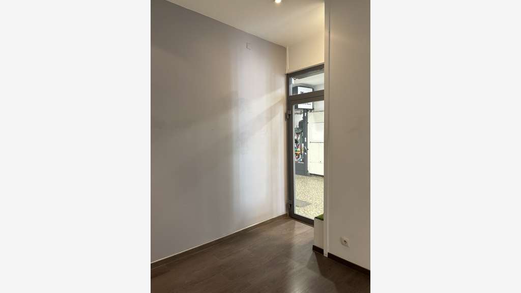 Vente très belle boutique 41m² à Grenoble centre