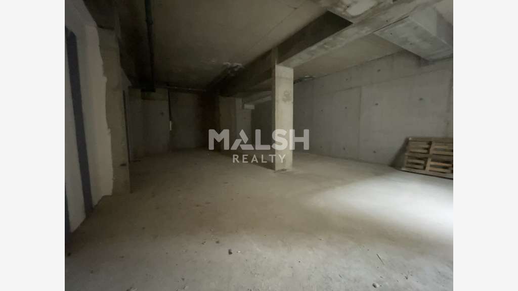 Vente local commercial 108m² à La Talaudière