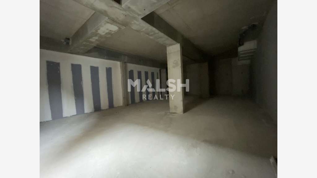 Vente local commercial 108m² à La Talaudière