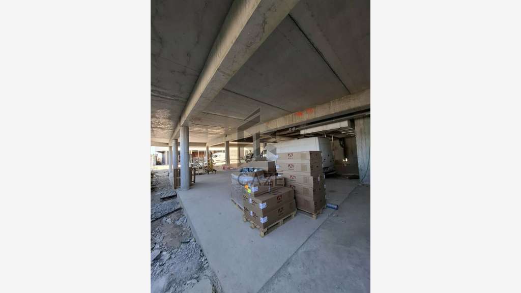 Vente local commercial 438m² au Bouscat