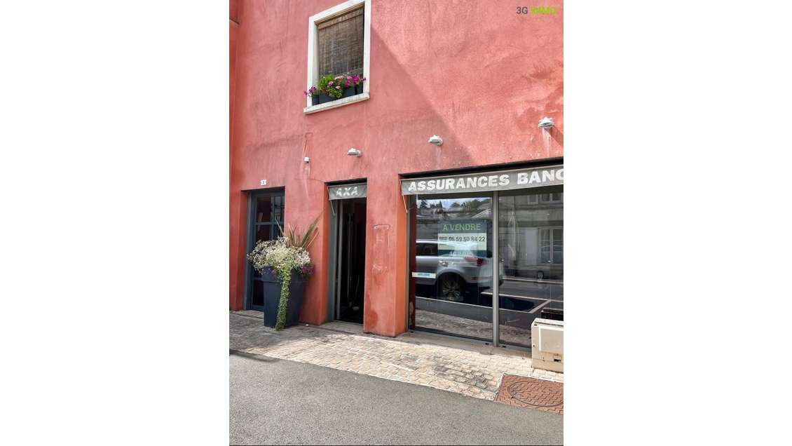 Vente local commercial 55m² à Loches hyper centre