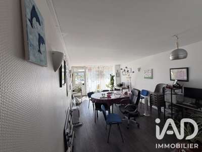 Vente local loué à Joigny au bord de l’Yonne