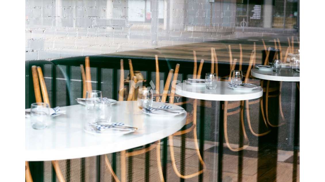 A céder local 228m² Lyon 69002 Confluence 