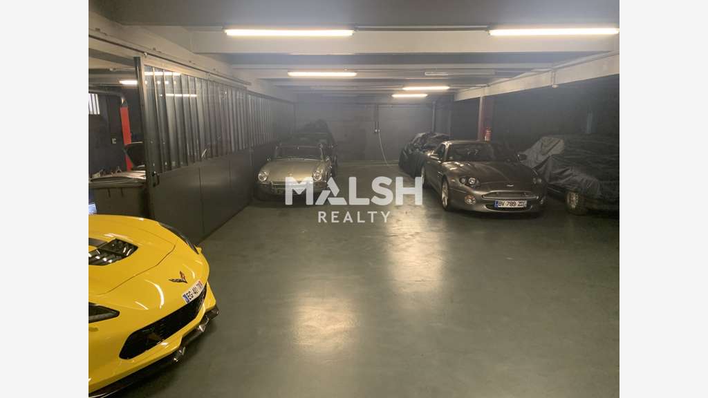 Local commercial de 764m² à vendre à Lyon 69003