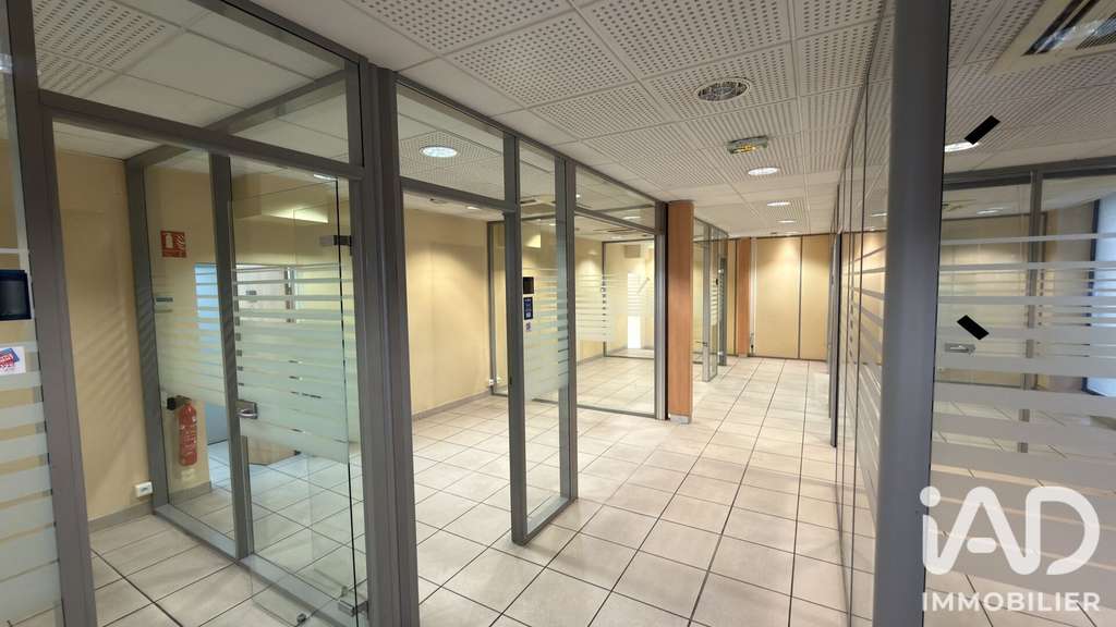 Vente local commercial 226m² à Manosque