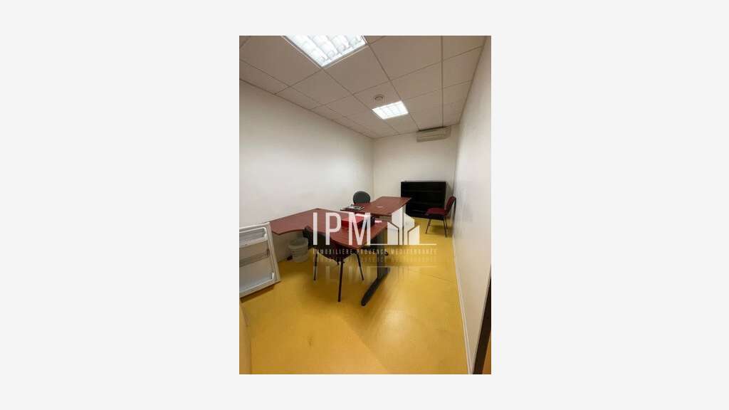 Local commercial à vendre 289m² Marseille 13001
