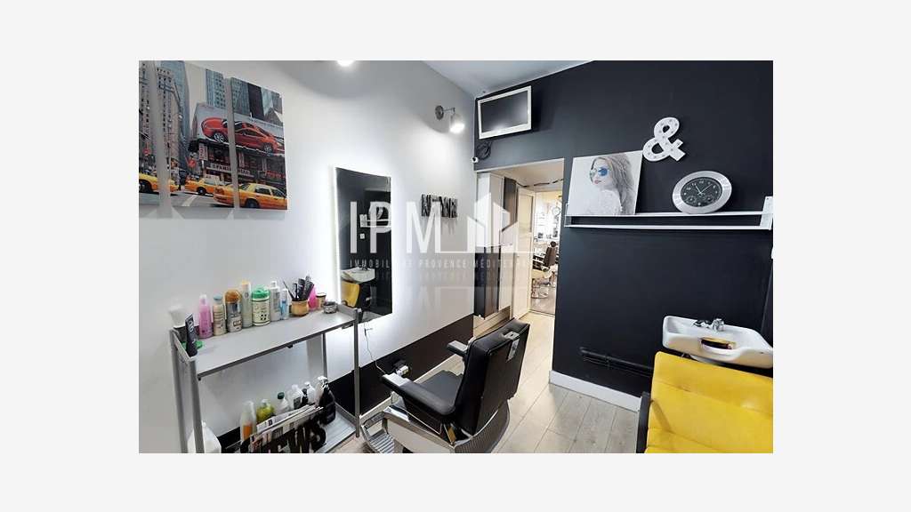 Vente local commercial 56m² à Marseille 1er centre