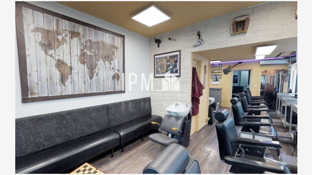 Vente local commercial 56m² à Marseille 1er centre