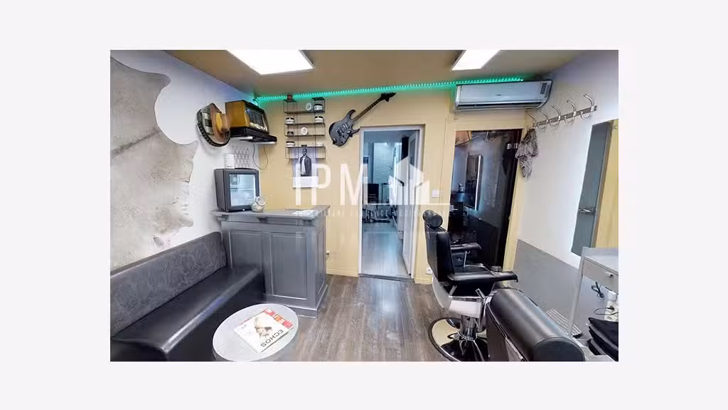 Vente local commercial 56m² à Marseille 1er centre