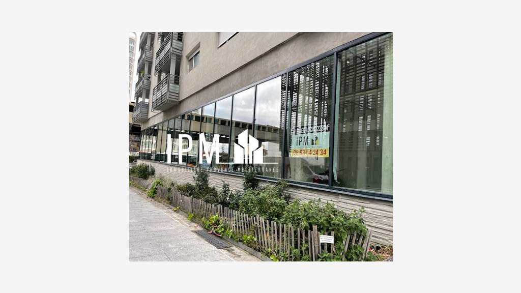 Local à vendre 223m² quartier Arenc Marseille 2e