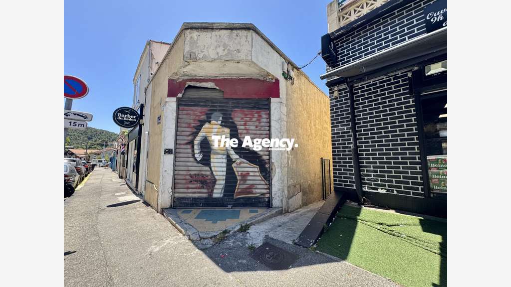 Droit au bail 26m² secteur dynamique Marseille 9²
