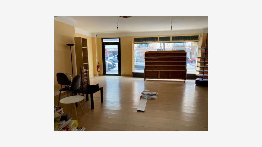 Vente local commercial 56m² axe passant Perpignan
