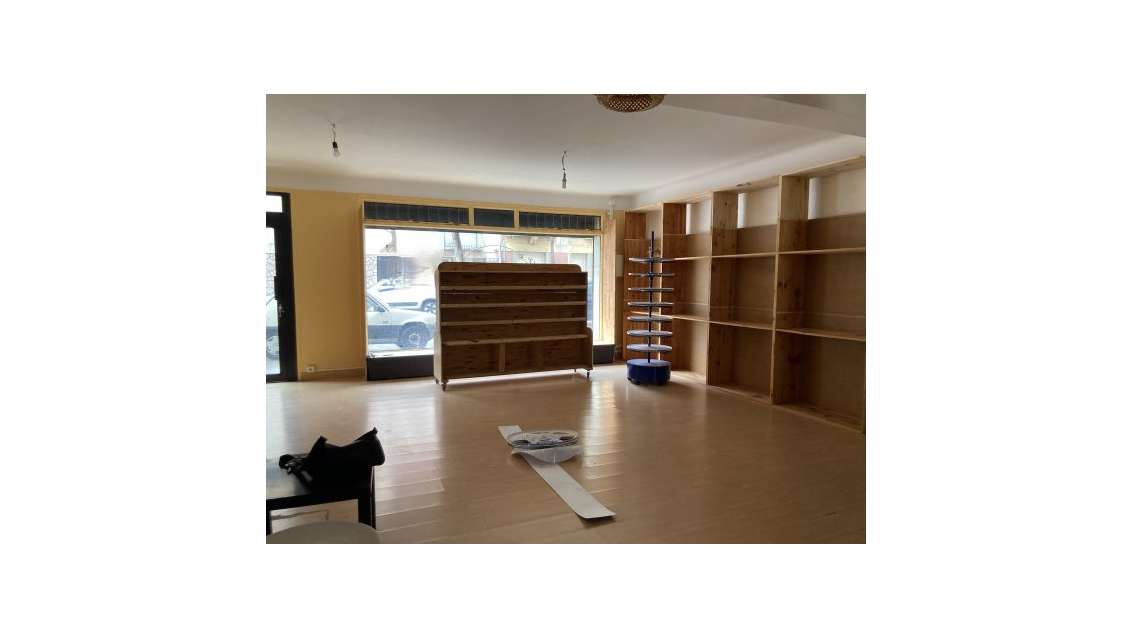 Vente murs 56m² sur axe passant à Perpignan