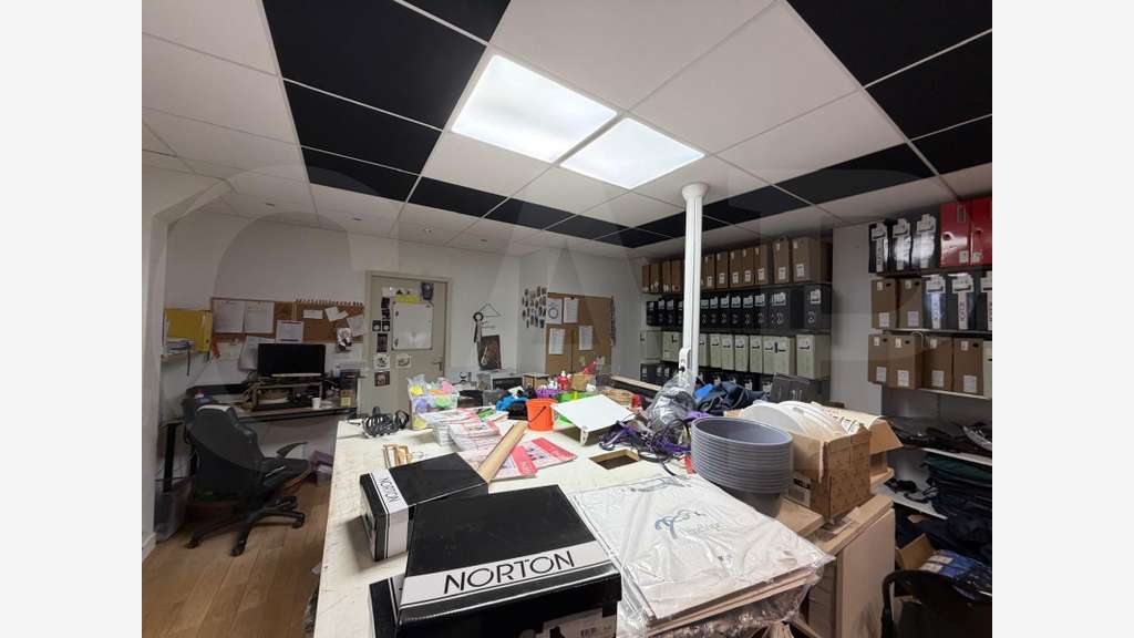 Nouveau local commercial 311m² à Plérin RN12
