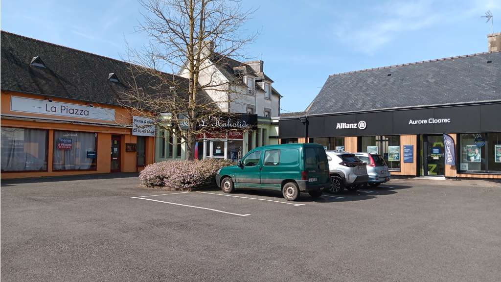 Locaux restaurant à vendre centre ville Bégard