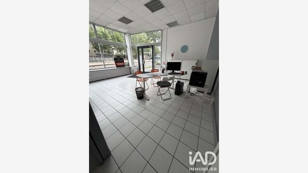 Vente local commercial à Rouen Joffre Mutualité