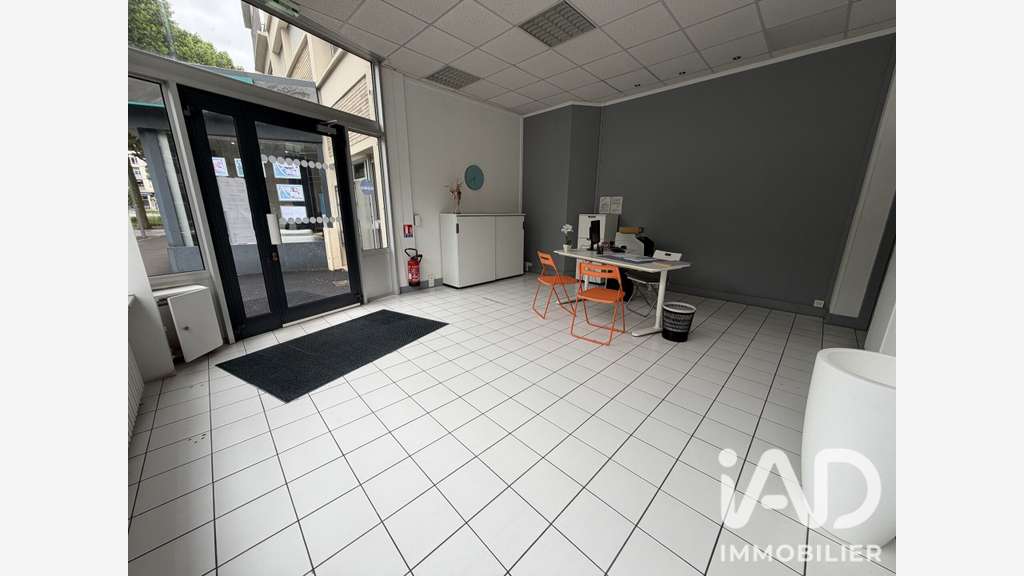 Vente local commercial à Rouen Joffre Mutualité