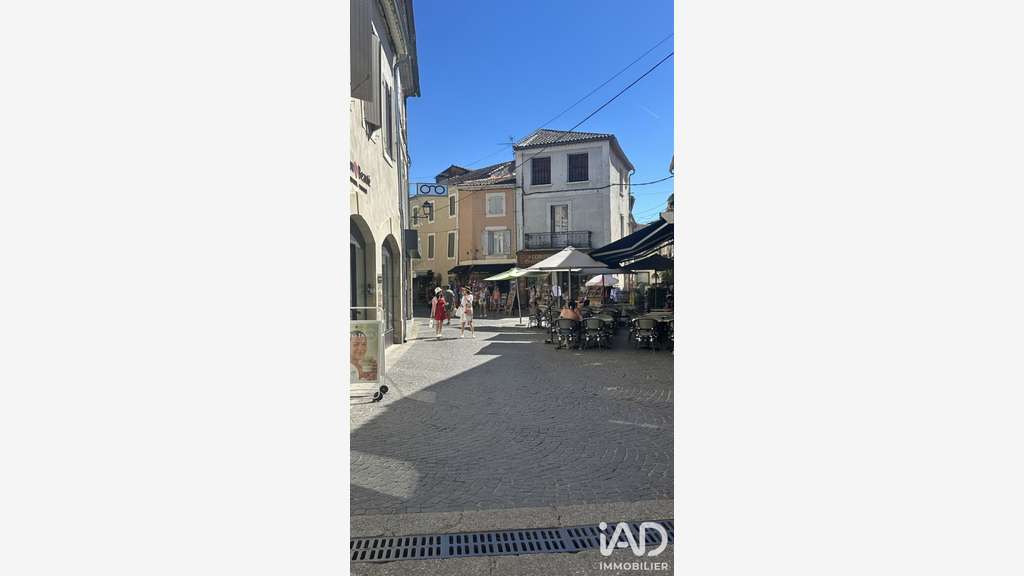 DAB local 30m² empl N°1 à L'Isle-sur-la-Sorgue