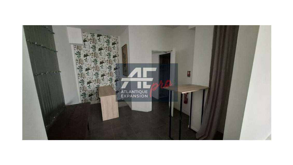 Local commercial 52m² à vendre à St Nazaire centre