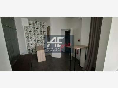 Local commercial 52m² à vendre à St Nazaire centre