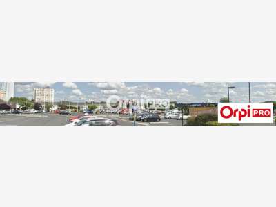 Vente local commercial 93m² Sin le Noble (59450)
