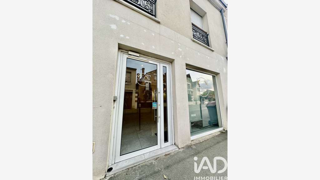 Vente local commercial 60m² à Villemomble