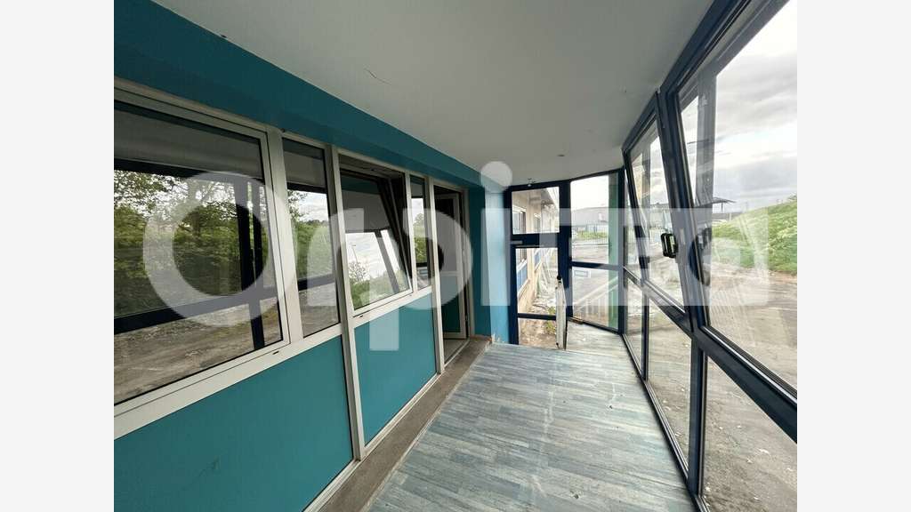 Vente local d'activité 1450m² à Aixe-sur-Vienne