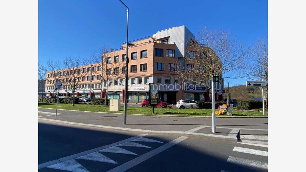 Vente local de bureau à Évry proche N7 - A6