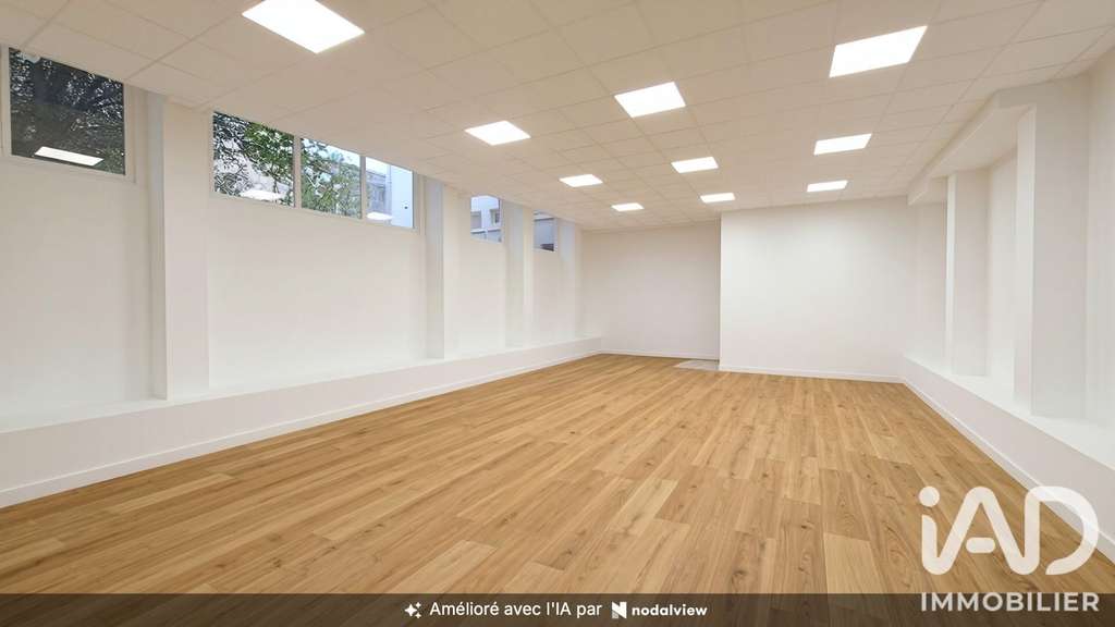Vente local commercial 126m² à Malakoff