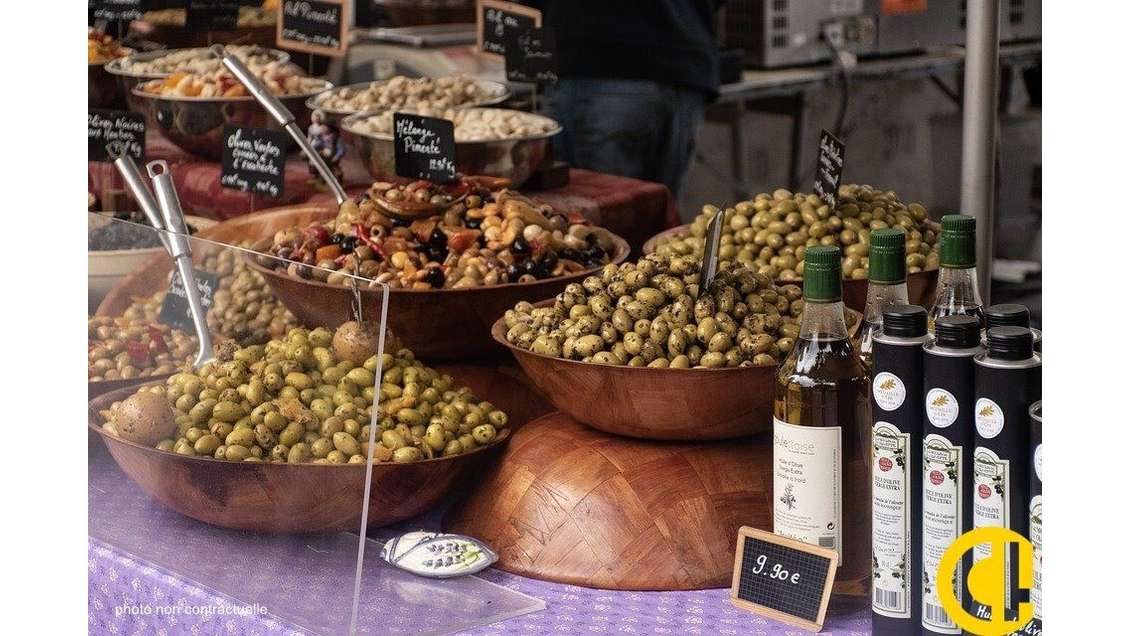 Cède local épicerie traiteur restaurant 123m² Lyon