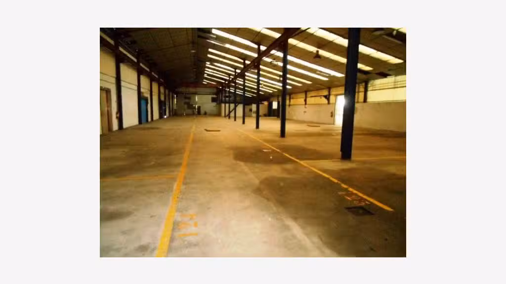 A vendre local industriel 5 314m² proche Cambrai 