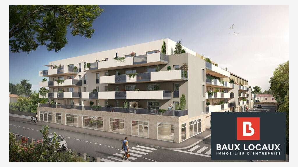 Vente local professionnel de 203m² à Miramas