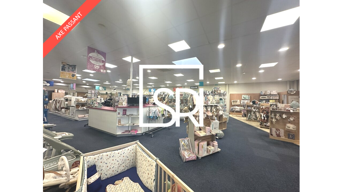 Vente magnifique local commercial 500m² à Issoire