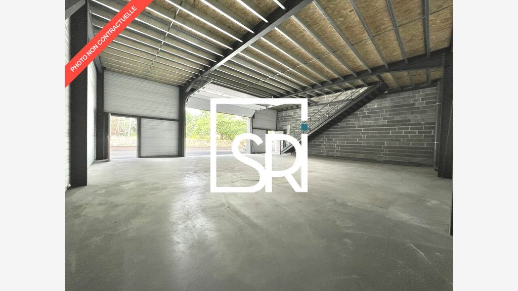 Vente local d'activité divisible 750m² à Issoire