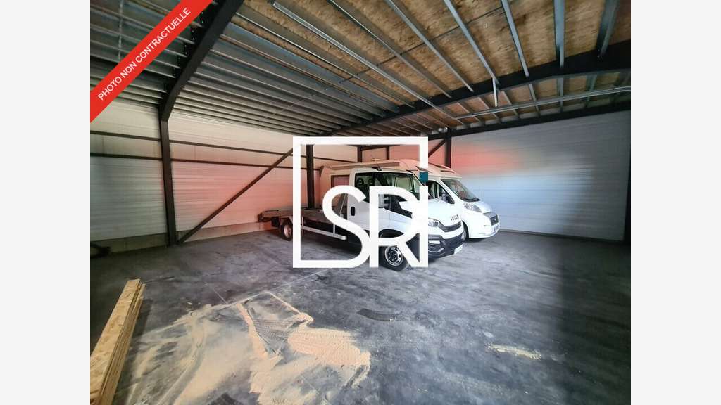 Vente local d'activité divisible 750m² à Issoire