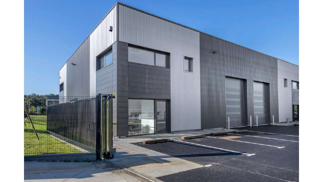 A vendre local d'activité neuf 191m² Nantes Ouest