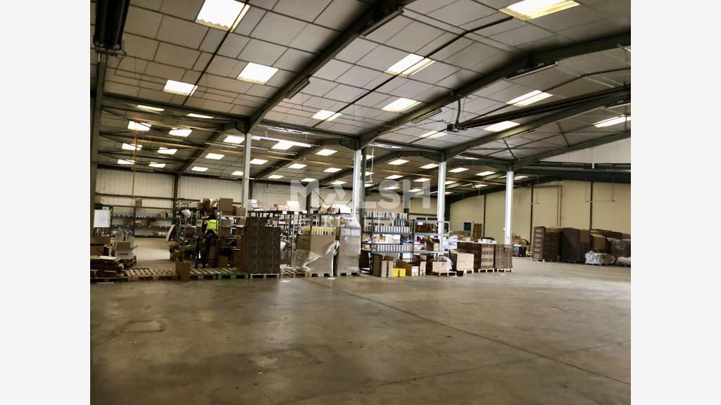 Local d'activités à vendre à Civrieux-d'Azergues