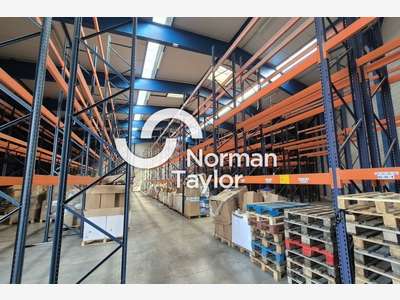 Local d'activité de 3200m² à vendre Perpignan Nord