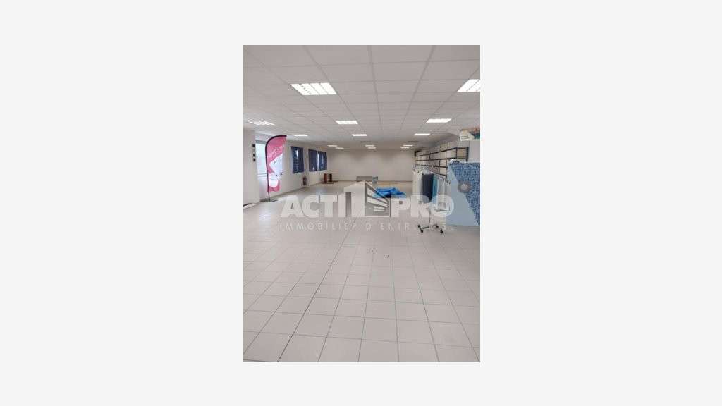 Vente locaux d'activité 1940m² sur Perpignan