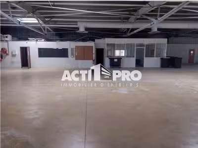 Vente locaux d'activité 1940m² sur Perpignan