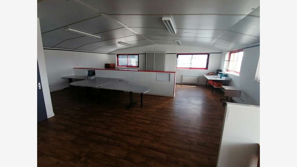 Vente bâtiment d'activité 6000m² proche Concarneau