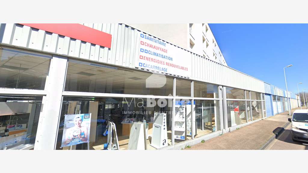 AV ensemble immo de 1600m² à Roanne centre ville