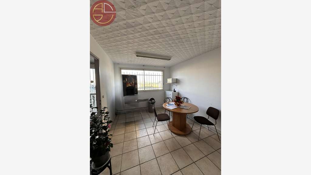 Vente entrepôt 2250m² Fronton proche d'Eurocentre