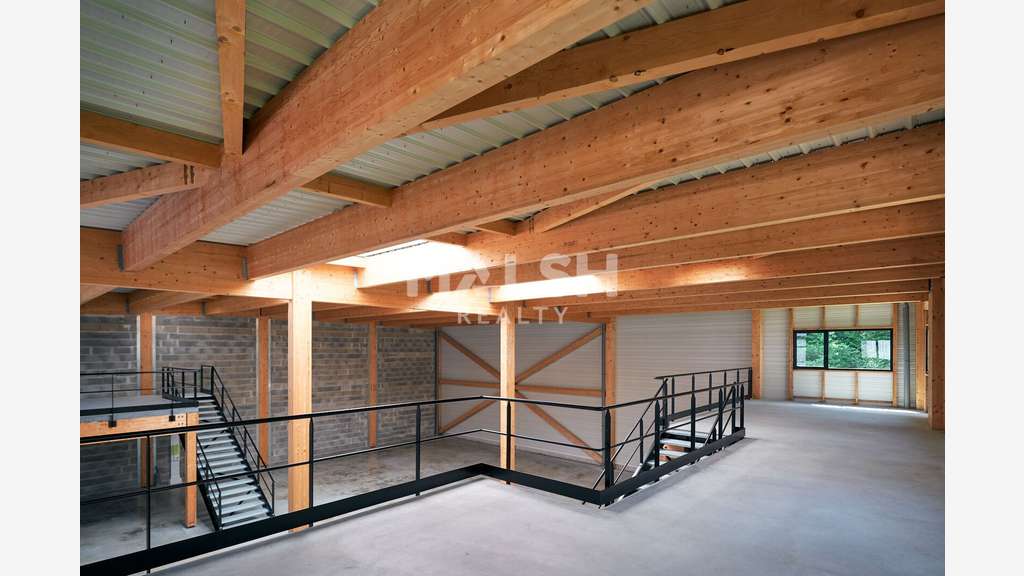 Vente local d'activité 5207m² divisible à Tarare