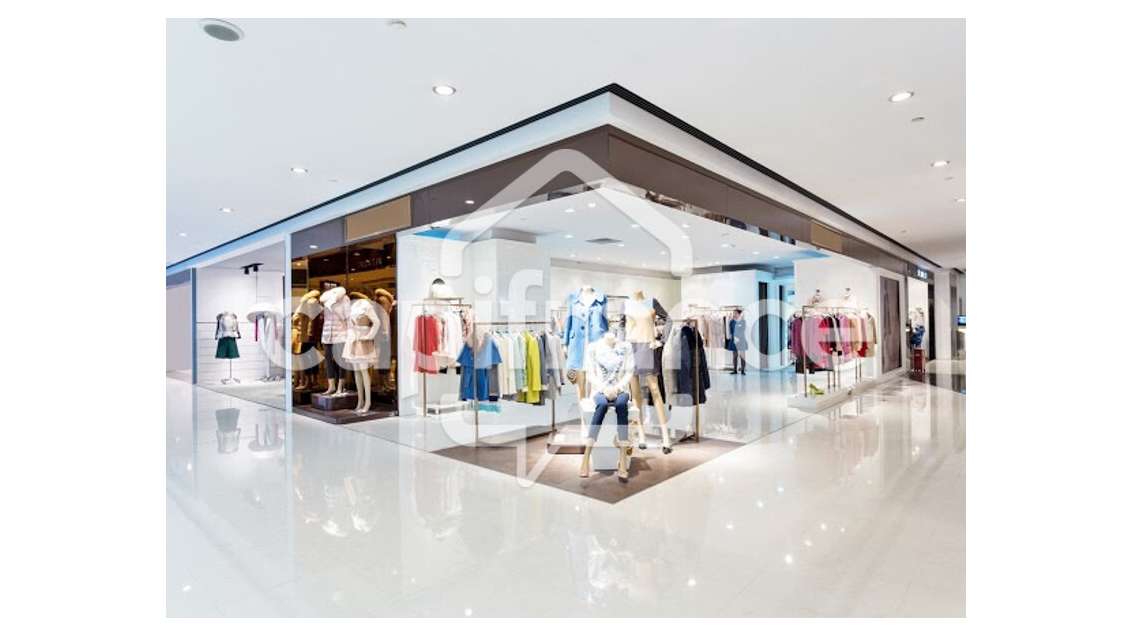 Local 850m² de 2021 à vendre à 20mn d'Angers 