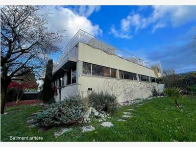 Vente local d'activité bureaux 987m² à Annemasse