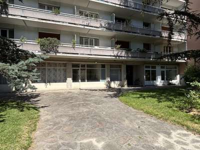 Vente superbe local professionnel 113m² à Grenoble