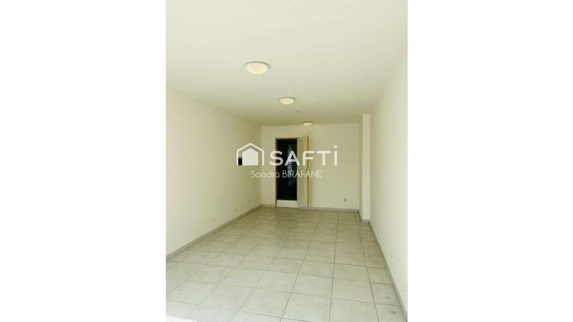 Vente local commercial avec jardin à Haulchin